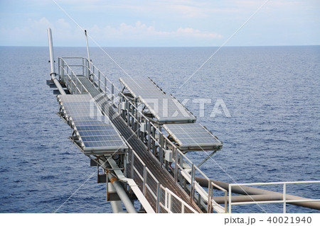 Offshore construction platform for production oil Offshore construction platform for production oil 40021940