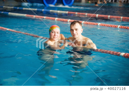 man and woman in the pool man and woman in the pool 40027116