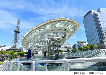 春の名古屋テレビ塔とオアシス21 40039577