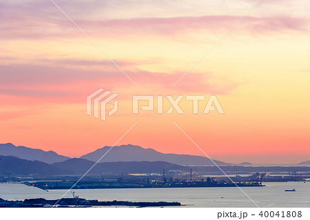 火の山公園から眺める夕暮れ 火の山公園から眺める夕暮れ 40041808