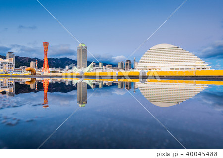 Kobe, Japan Port 40045488