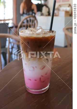 coffee or iced coffee in new caffeine trend 40045630