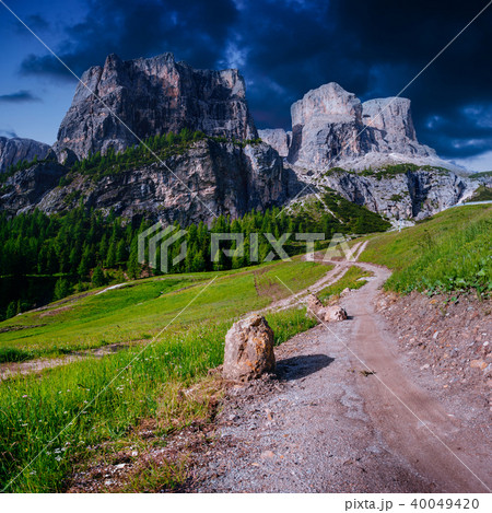 Rocky Mountains at sunset. Dolomite Alps, Italy 40049420
