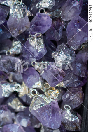 Raw violet amethyst rock with crystal ametist 40049993