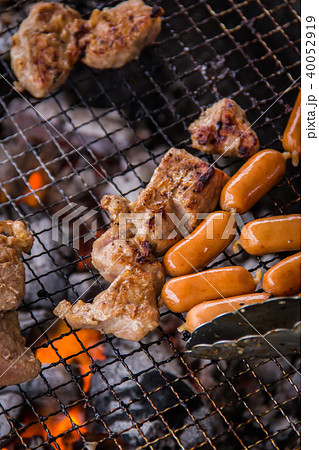 barbecued barbecued 40052919