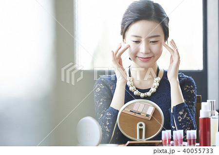 女性　スキンケア 40055733