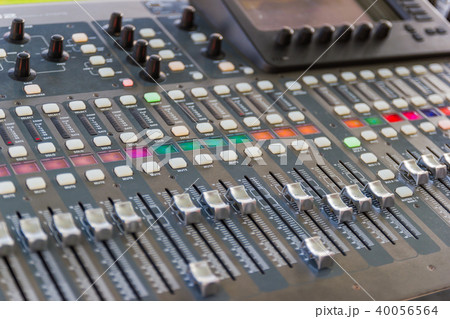 Mixing Console of a big HiFi system The audio equ Mixing Console of a big HiFi system The audio equ 40056564