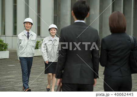 ビジネスマン 作業員 ビジネス ビジネスウーマン イメージ 40062445