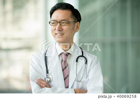 医師 ドクター 病院 医療 イメージ 40069258