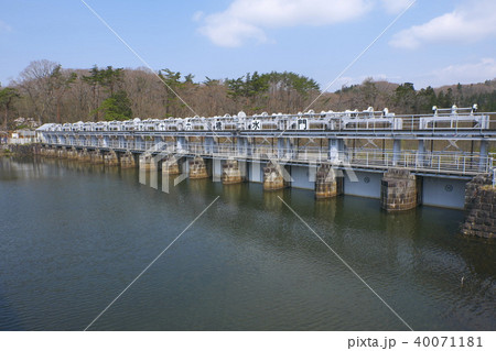猪苗代湖日橋川十六橋水門 40071181