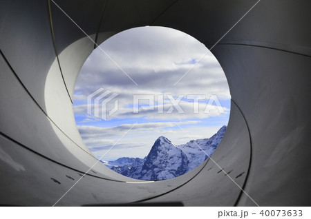 スイスの山 スイスの山 40073633