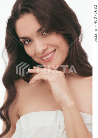 Portrait of a gorgeous middle aged brunette woman 40075682