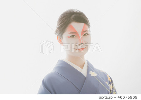 Japanese clothes 40076909