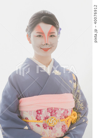Japanese clothes 40076912