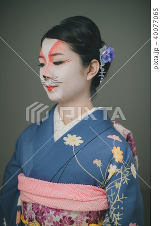 Japanese clothes 40077065