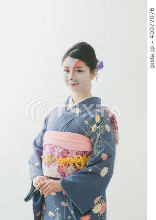 Japanese clothes 40077076