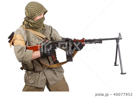 mercenary with machine gun 40077952