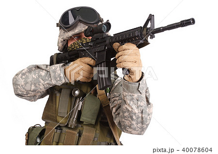 US soldier with rifle US soldier with rifle 40078604