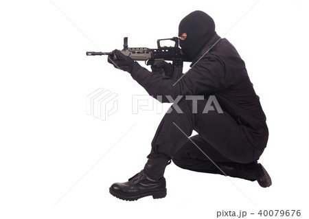 mercenary with l85a1 rifle 40079676