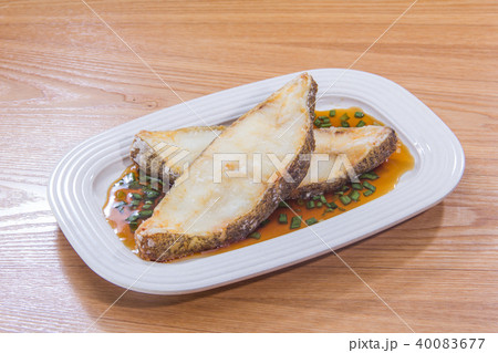 fish cuisine fish cuisine 40083677