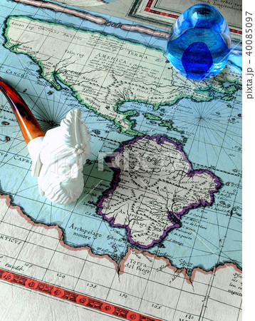 世界地図 古地図 地図 マップ アメリカ 南米 map ペーパーウエイトとメシャムパイプ 世界地図 古地図 地図 マップ アメリカ 南米 map ペーパーウエイトとメシャムパイプ 40085097