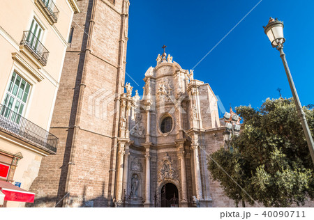 View of Velencia Cathedral in Spain View of Velencia Cathedral in Spain 40090711