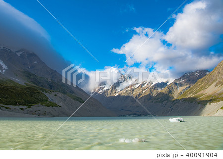 マウントクック国立公園のフッカー湖 40091904