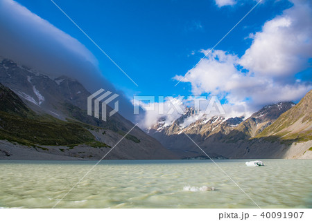 マウントクック国立公園のフッカー湖 40091907