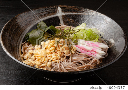 冷やしたぬき蕎麦 冷やしたぬき蕎麦 40094337