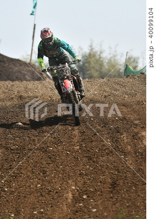 モトクロスレース 40099104