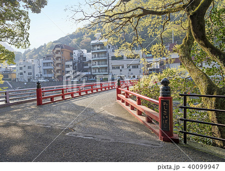 箱根の早川にかかるあじさい橋 神奈川県箱根町 の写真素材