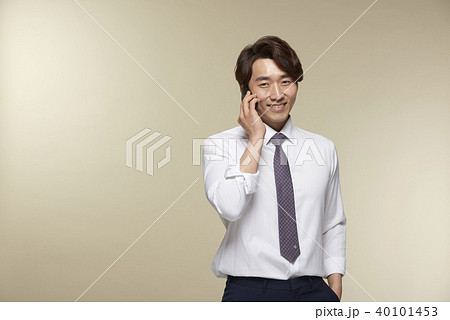 韓国 会社員 大人 40101453