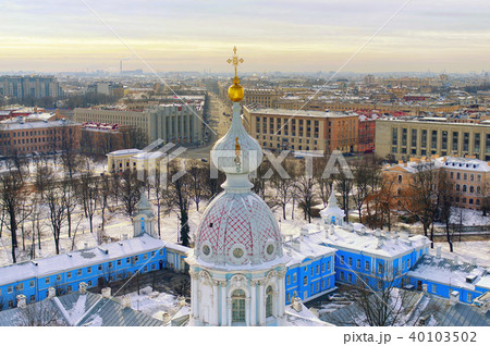 One of the domes of the Smolny Cathedral on the background of wi 40103502