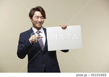 韓国 男 男性 40103969