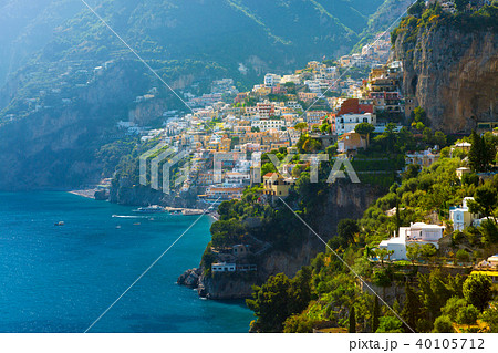 Morning view of Positano cityscape, Italy Morning view of Positano cityscape, Italy 40105712