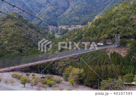 【奈良県・観光名所】谷瀬の吊り橋（谷瀬の吊橋・谷瀬橋） 40107395