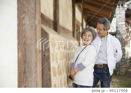 高齢者 老人 夫婦 40117466
