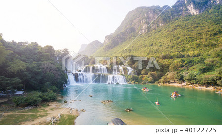 Ban Gioc waterfall in north of Vietnam Ban Gioc waterfall in north of Vietnam 40122725