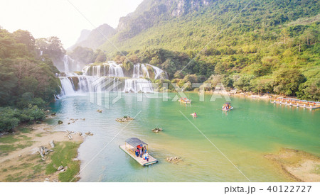 Ban Gioc waterfall in north of Vietnam 40122727