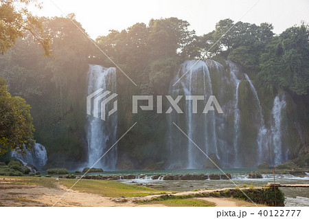 Ban Gioc waterfall in north of Vietnam 40122777