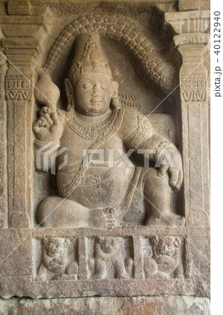 Padma Pani- Conch Holder Padma Pani- Conch Holder 40122940