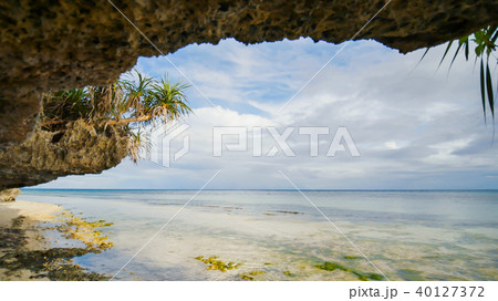 Beautiful wild tropical beach near Anda with granite rocks. Bohol Island. Philippines. 40127372