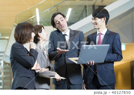 グローバルビジネス　ベンチャー　IT　外資系 40127650