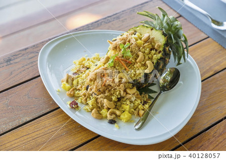 Fried rice in pineapple Thai style Fried rice in pineapple Thai style 40128057