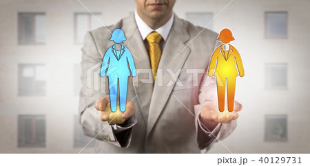 Manager Ranking Two Female Workers On Same Level 40129731