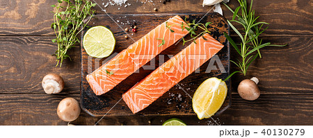 Fresh raw salmon fillet, flat lay 40130279