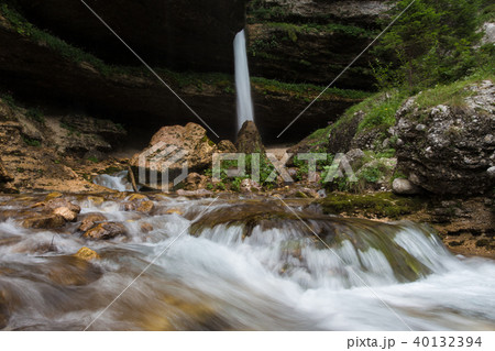 Upper Pericnik waterfall in Slovenian Alps in autumn, Triglav National Park 40132394