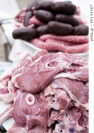 raw pork and lamb meat, and sausages raw pork and lamb meat, and sausages 40134367