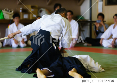 合気道の組手 合気道の組手 40134436