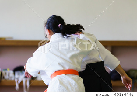 合気道の組手 合気道の組手 40134446